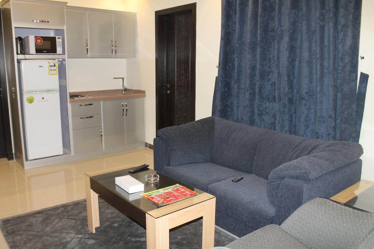 فندق دولف الرياض شارع العمرة Doolv Hotel Riade Exterior foto